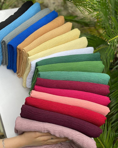 شال رنگی ساده پفکی