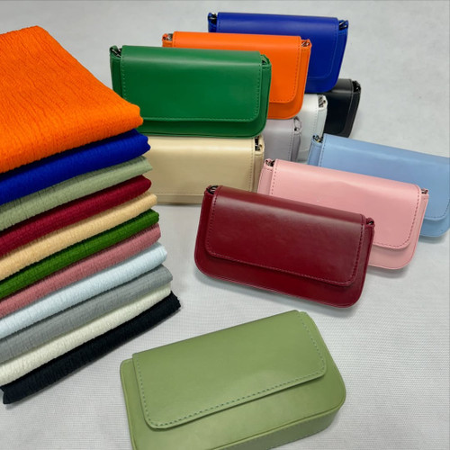 ست کیف و شال پفکی با کیف تک رنگ